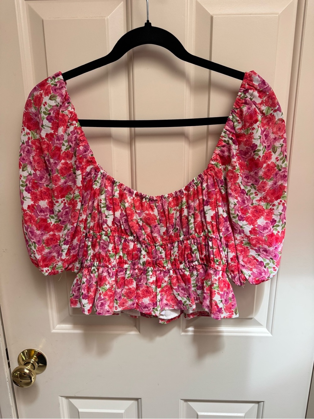 Wayf Avra Pink and Red Floral Smocked Crop Top - Picture 9 of 9